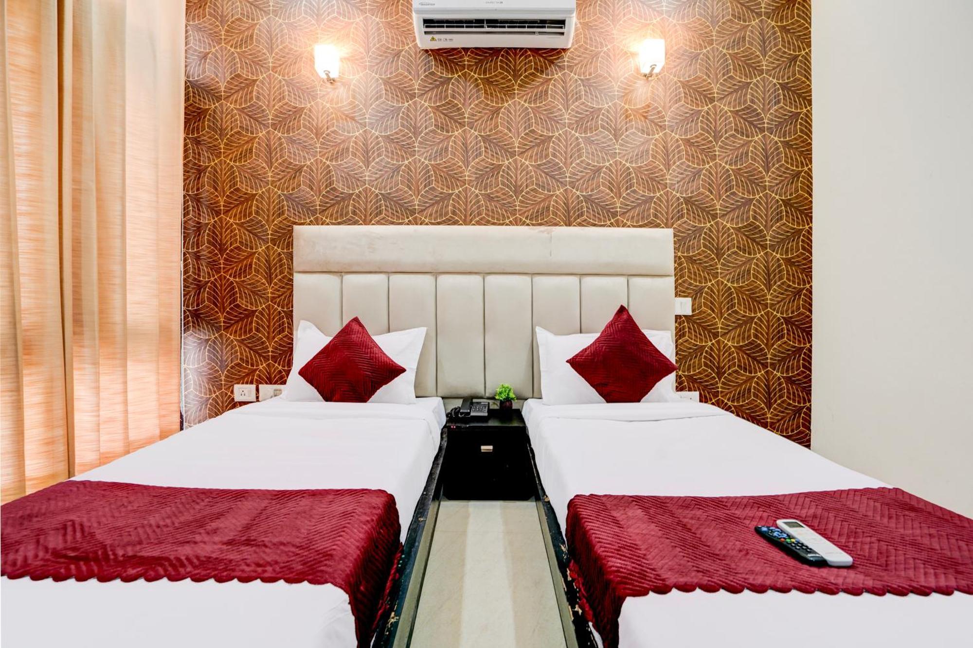Fabexpress Next Home Gurgaon Bagian luar foto