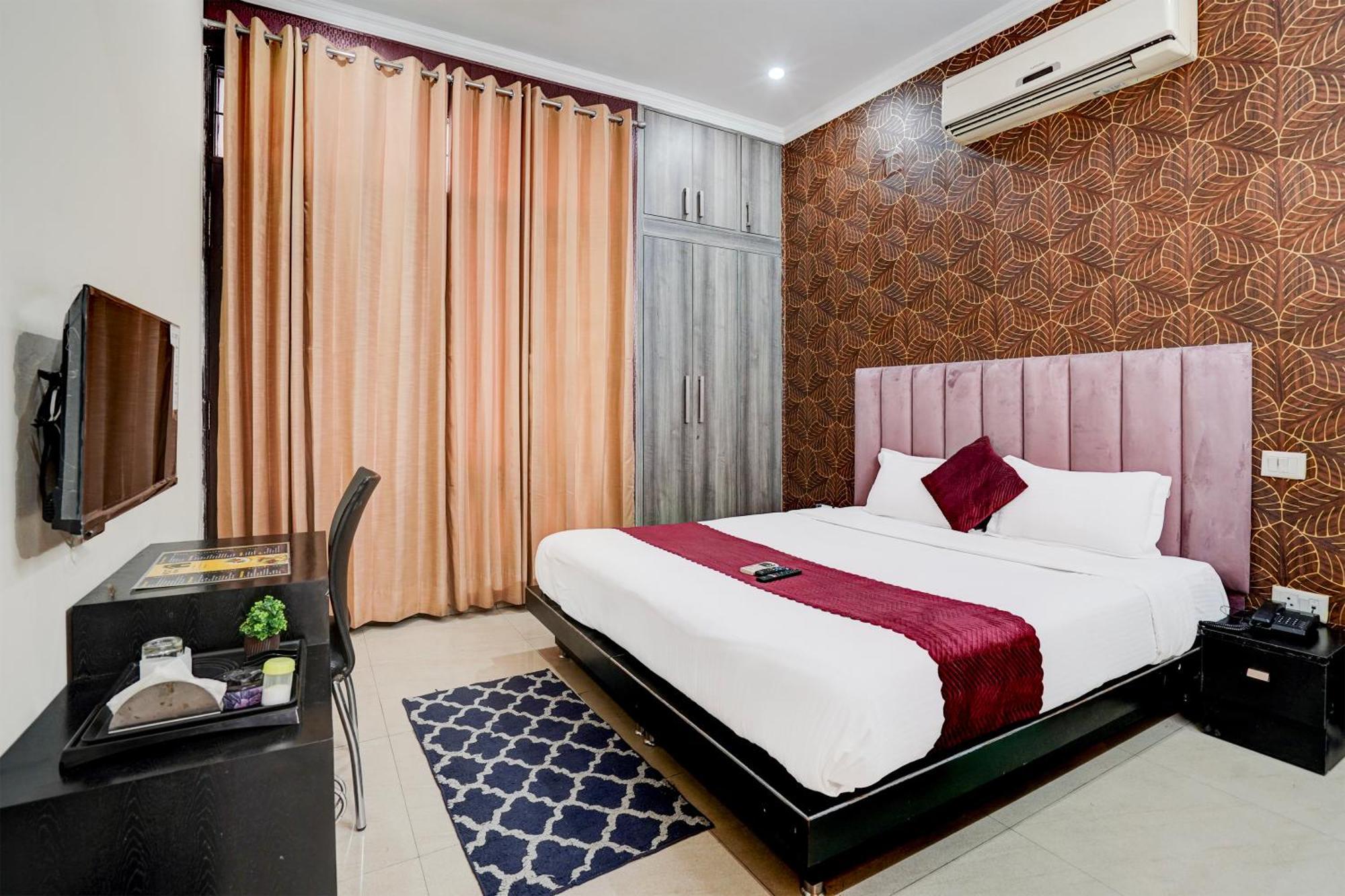 Fabexpress Next Home Gurgaon Bagian luar foto