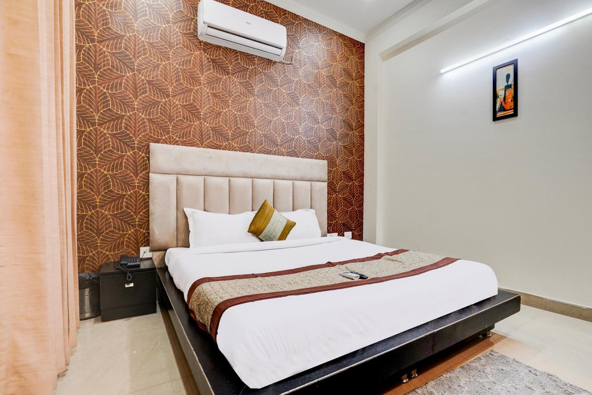 Fabexpress Next Home Gurgaon Bagian luar foto