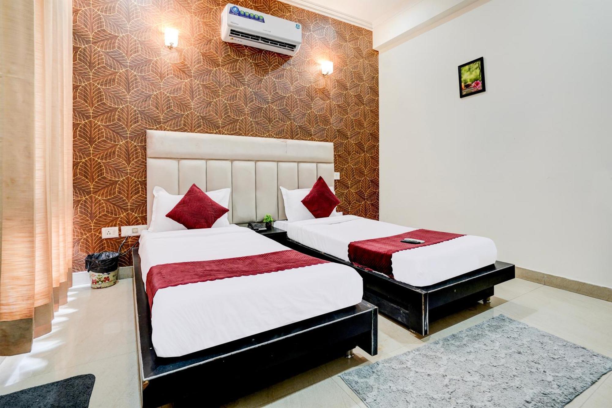 Fabexpress Next Home Gurgaon Bagian luar foto