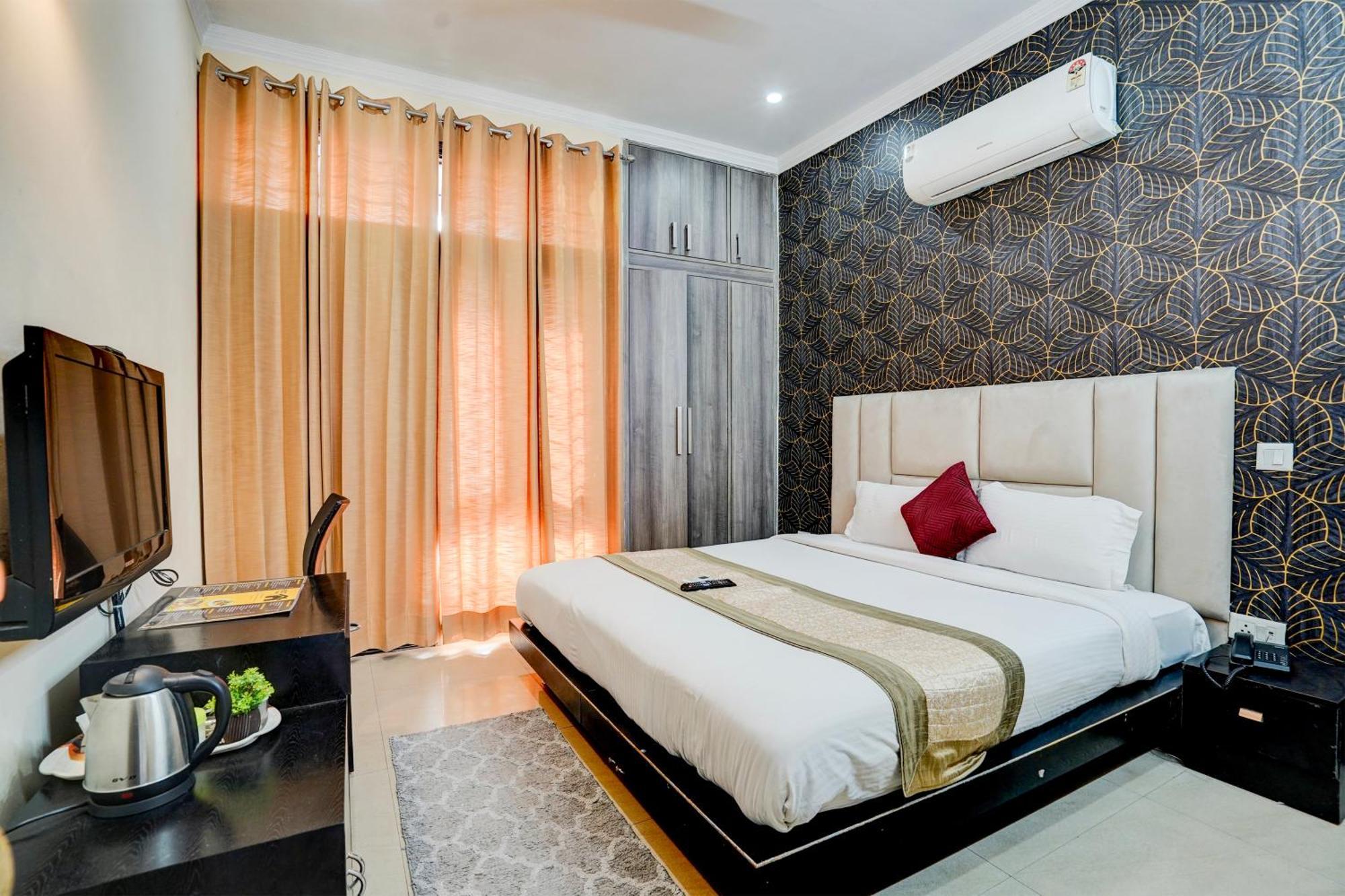 Fabexpress Next Home Gurgaon Bagian luar foto
