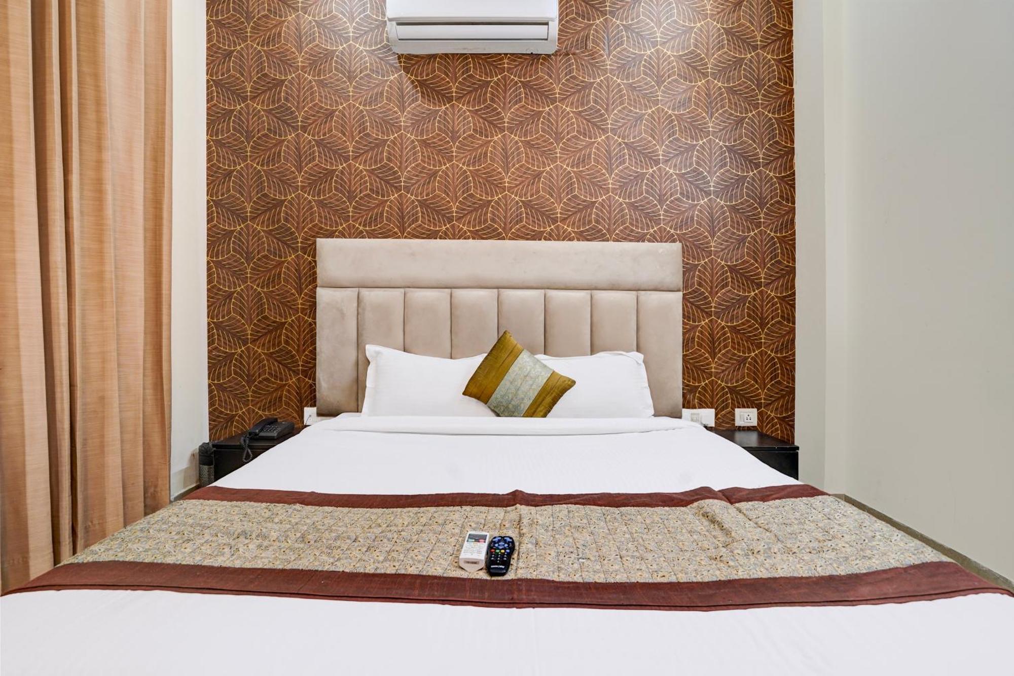 Fabexpress Next Home Gurgaon Bagian luar foto